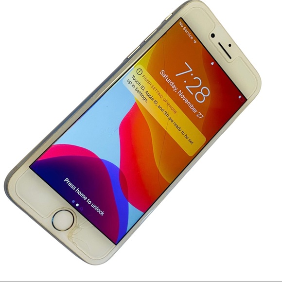 📱iPhone 8 | White & Silver | 64g | NEW Apple Charger | EUC - Picture 10 of 11